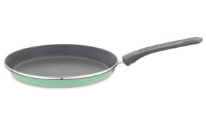 Блинная сковорода – подарок в наборе посуды Delimano